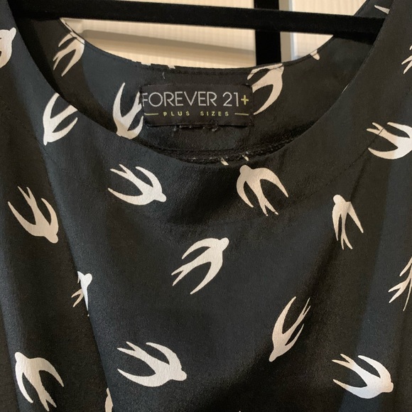 Forever 21 babydoll top - Picture 3 of 3